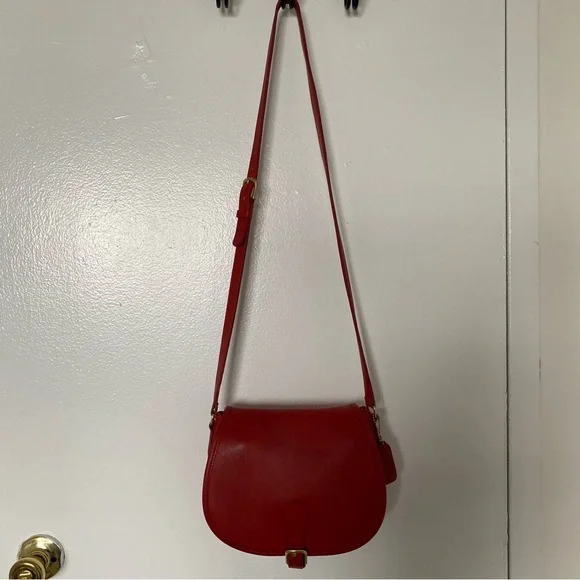 Vintage Coach Saddle Bag No. 9851 - Red Leather - Picture 14 of 17